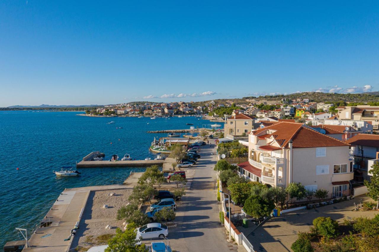 Apartments By The Sea Brodarica, Sibenik - 4194 Dış mekan fotoğraf