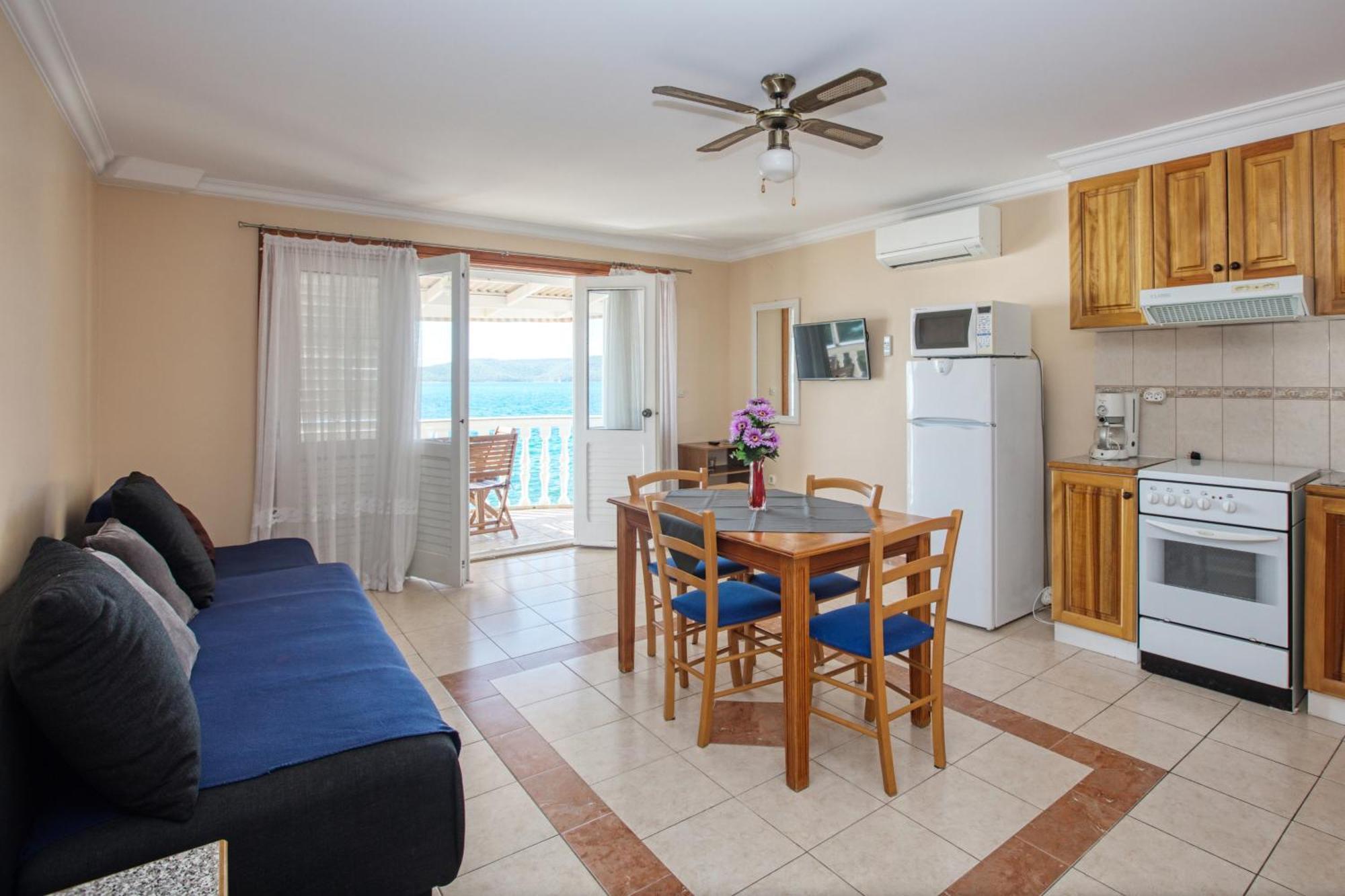 Apartments By The Sea Brodarica, Sibenik - 4194 Dış mekan fotoğraf